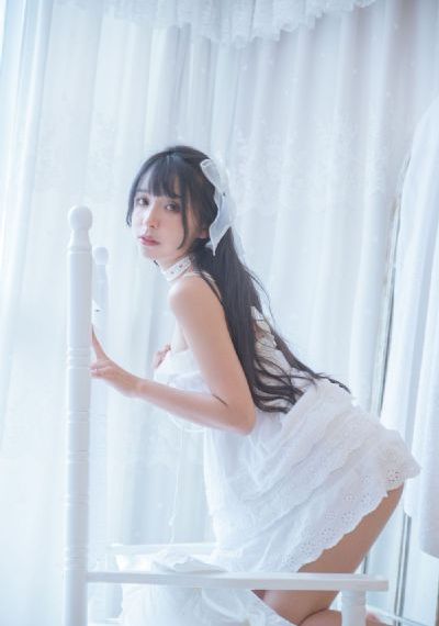 tiny4k欧美极品在线_4K电影免费在线