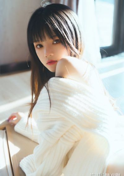 巨大乳bbwex欧美大胸_BD英语电影完整版