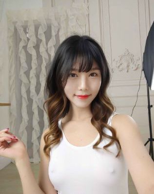 亚洲精品巨爆乳无码大乳巨_超清HD在线观看