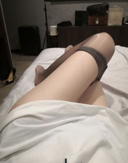 miad—524紧身裙女教师在线_720全集在线观看