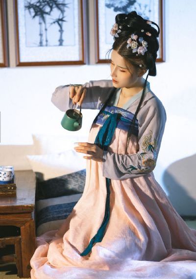 天人在线观看高清电视剧app_HD韩国电影在线观看