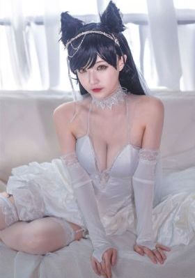 亚洲青青青网伊人精品_迅雷手机免费观看